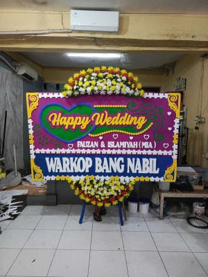Papan Bunga di Lenteng Agung