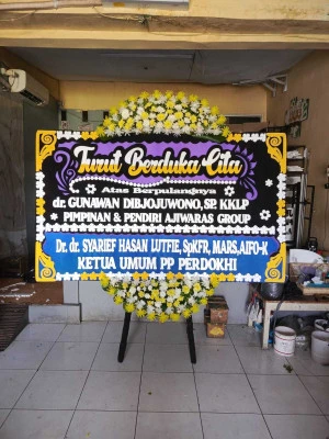 Papan Bunga di Lenteng Agung